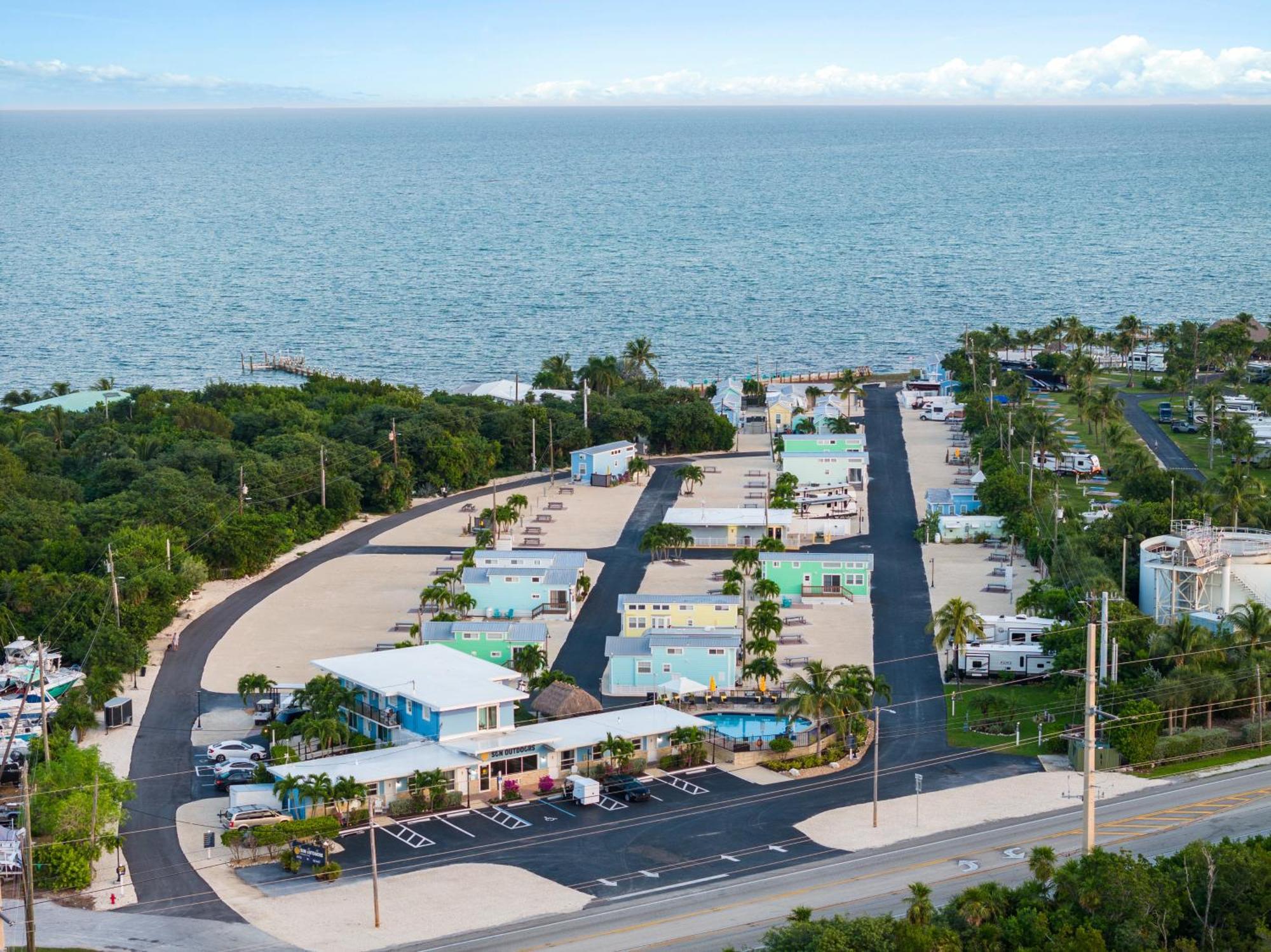 Hotel Sun Outdoors Marathon Esterno foto